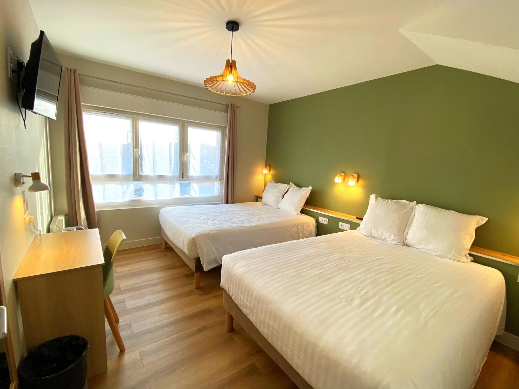 Hotel De Bretagne Fougères エクステリア 写真