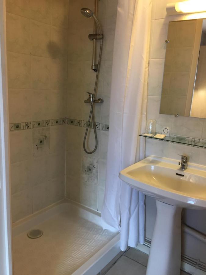 Hotel De Bretagne Fougères エクステリア 写真